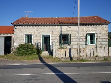 House for sale in Meis