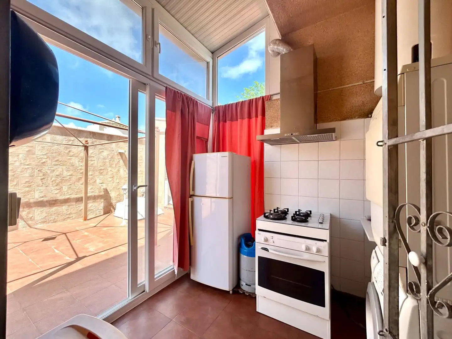 Cuina de Casa o xalet en venda en Torrevieja amb Aire condicionat, Calefacció i Jardí privat