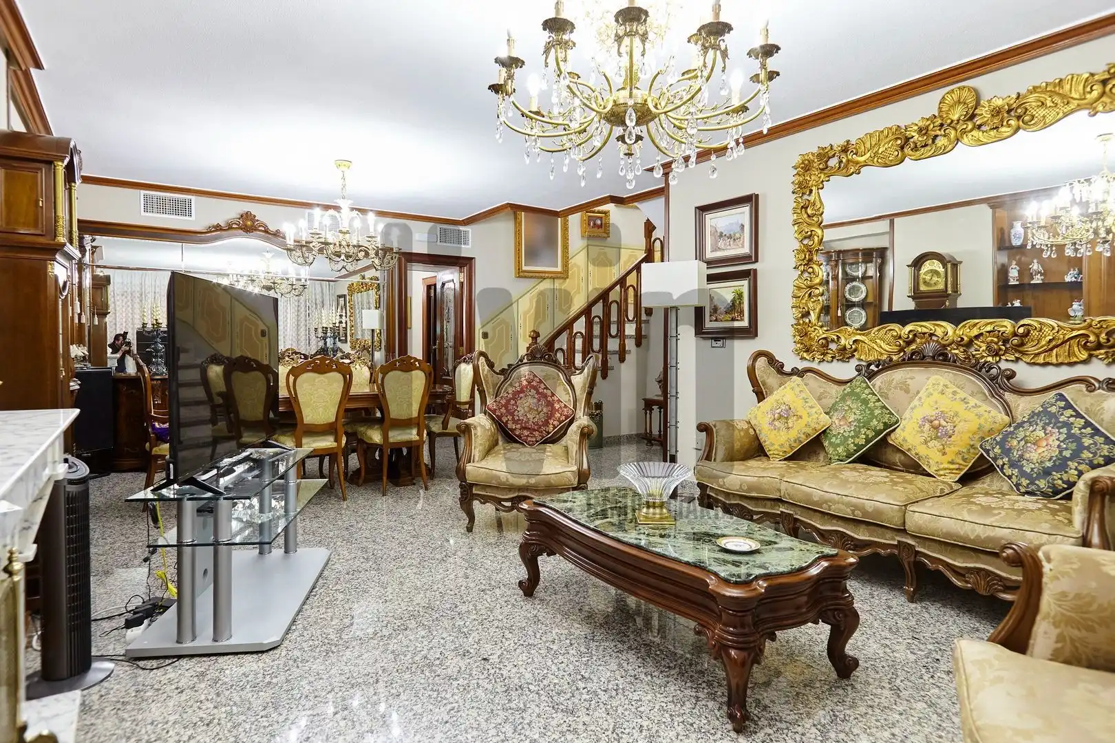 Sala de estar de Casa o chalet en venta en Jaén con Aire acondicionado, Calefacción y Jardín privado