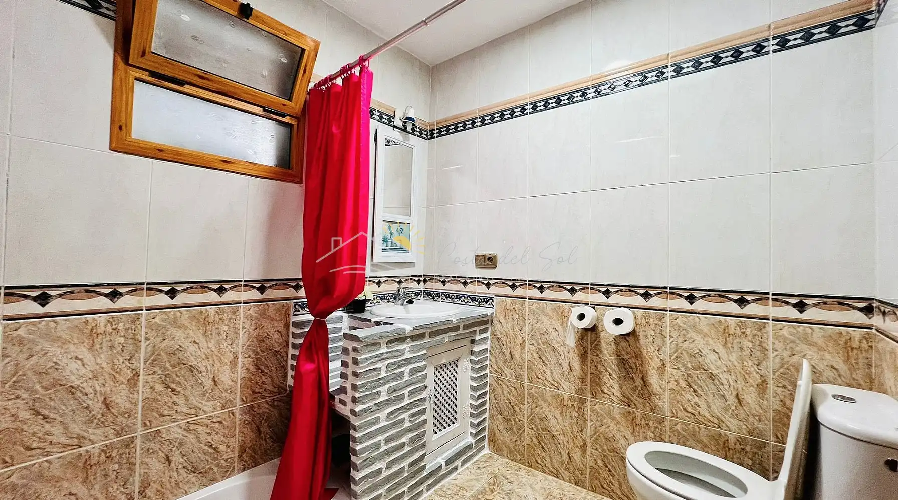 Badezimmer von Country house zur Miete in Frigiliana mit Schwimmbad und Haustiere erlaubt