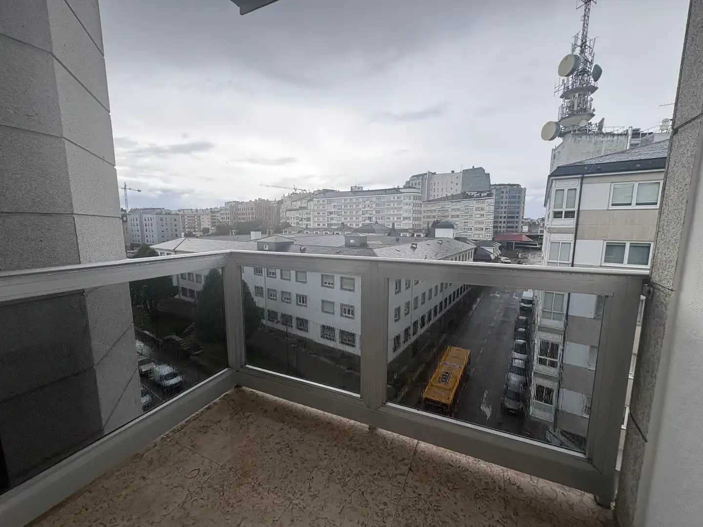 Terrassa de Pis de lloguer en Lugo amb Calefacció, Terrassa i Moblat