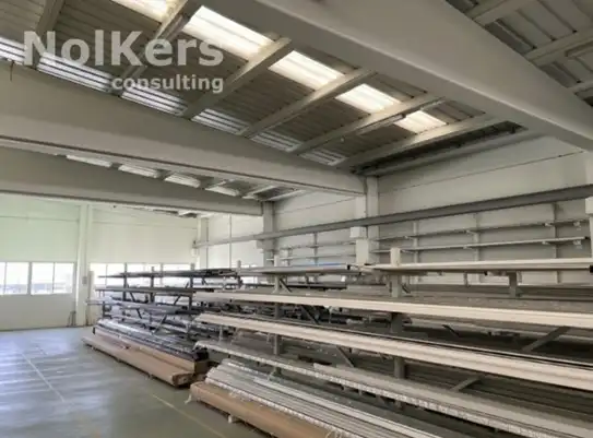 Industriegebäude mit Aufzug zur Miete in Santa Maria - Terra Nostra