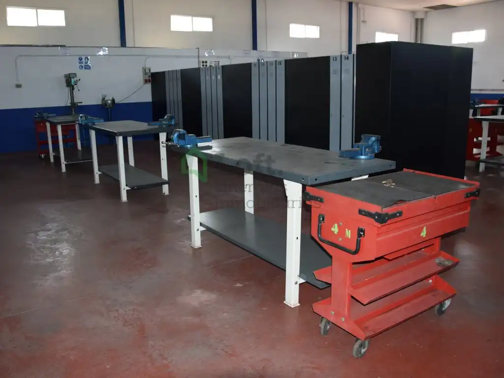 Nau industrial en venda en Badajoz