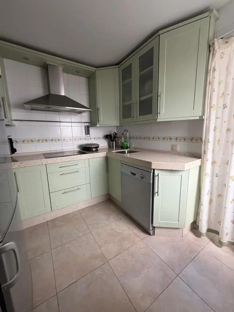Kitchen of Ground floor for sale in Avenida - Divina Pastora - Plaza de Toros