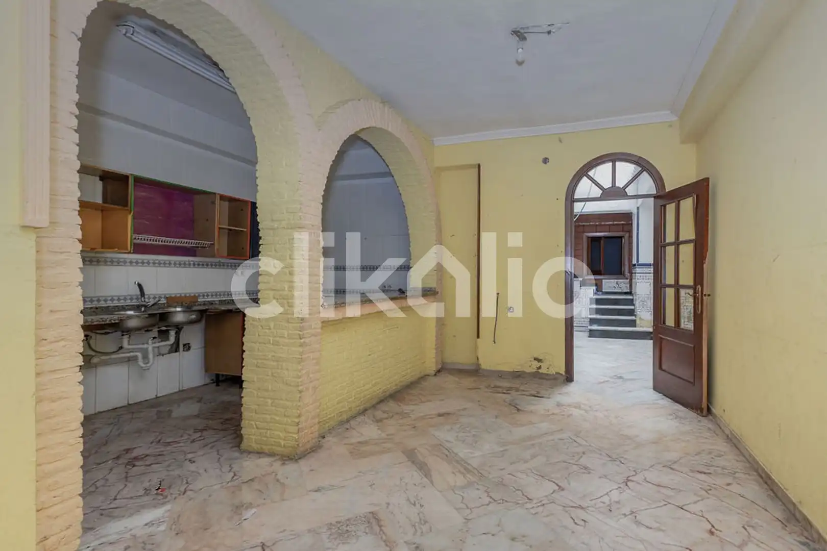 Houses for sale in Sevilla  with Terrace