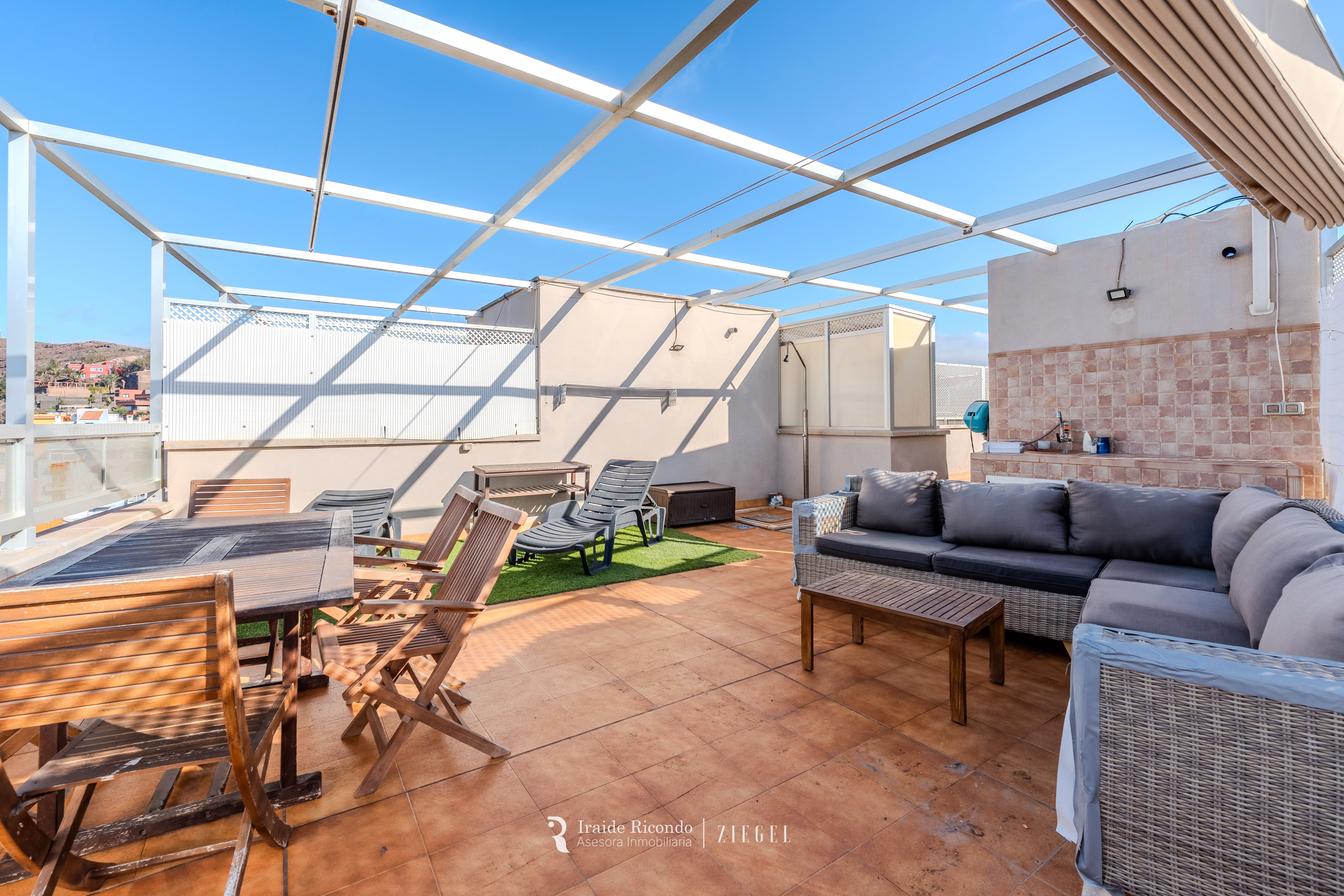 Terrassa de Àtic en venda en Gáldar amb Aire condicionat, Traster i Piscina