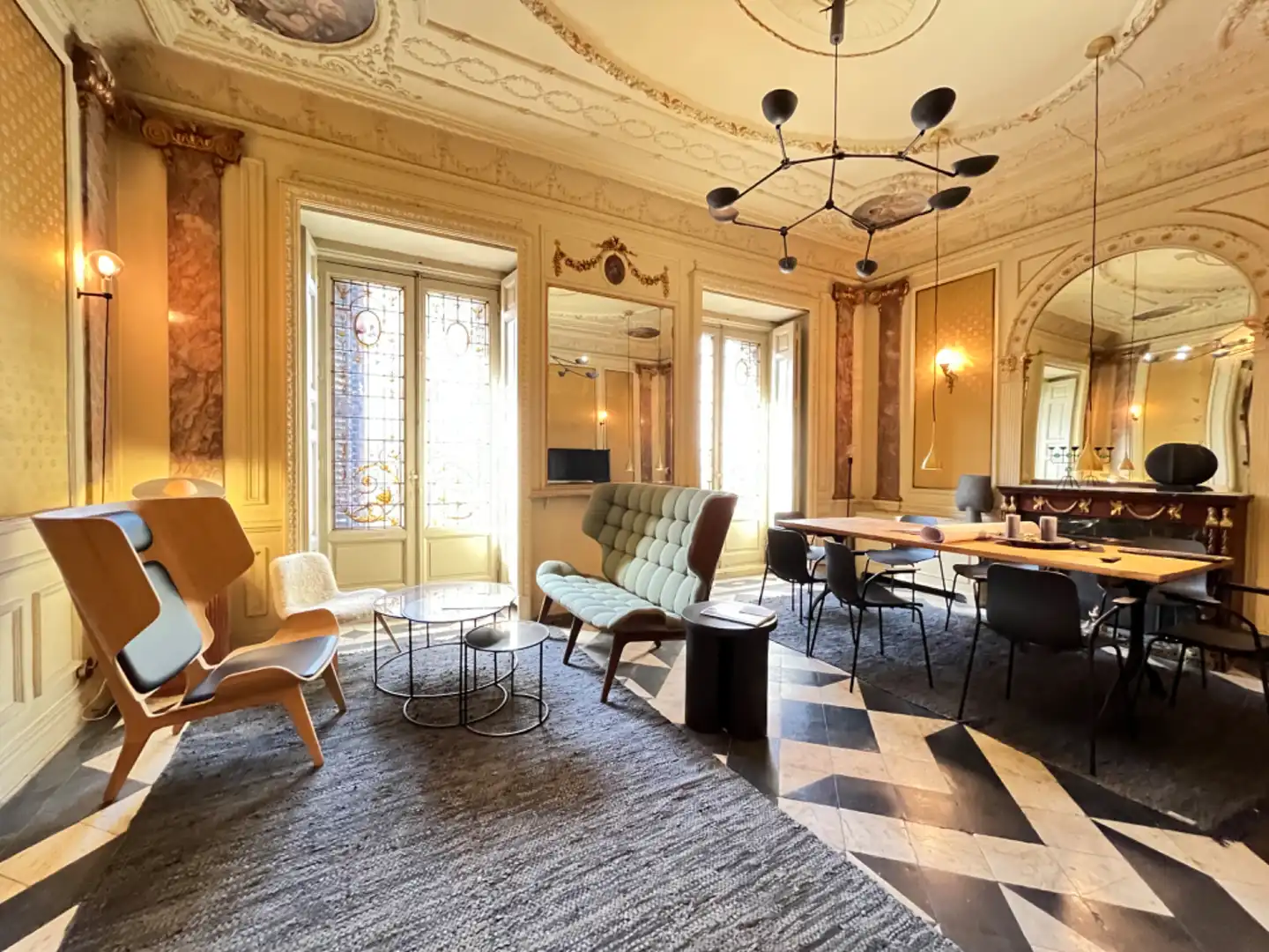 Living room of Office for rent in Madrid  with Air Conditioner, Heating and Balcony