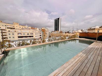 Piscina de Pis de lloguer en  Barcelona Capital amb Aire condicionat, Calefacció i Jardí privat