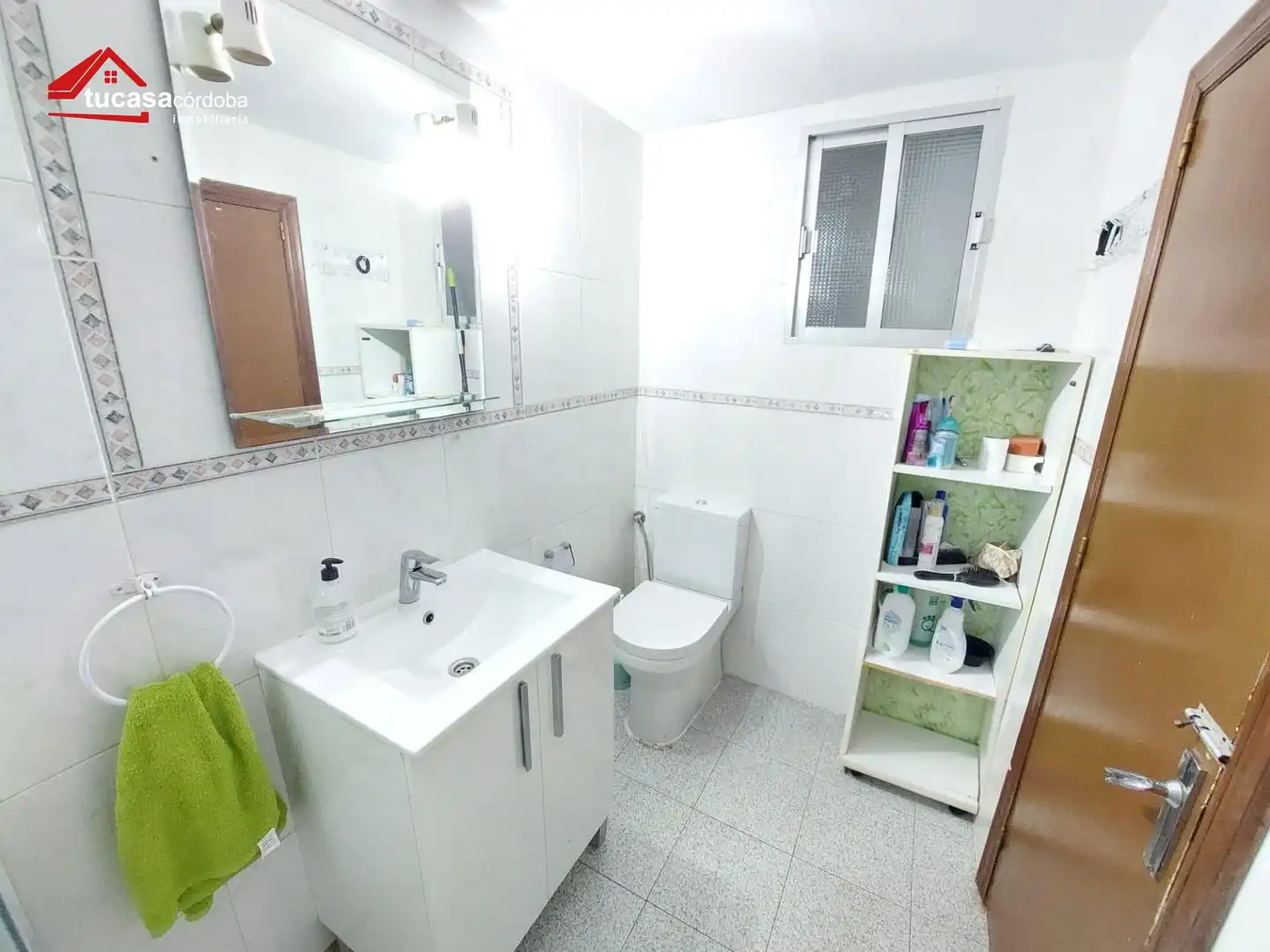 Baño de Piso en venta en Córdoba con Terraza y Amueblado