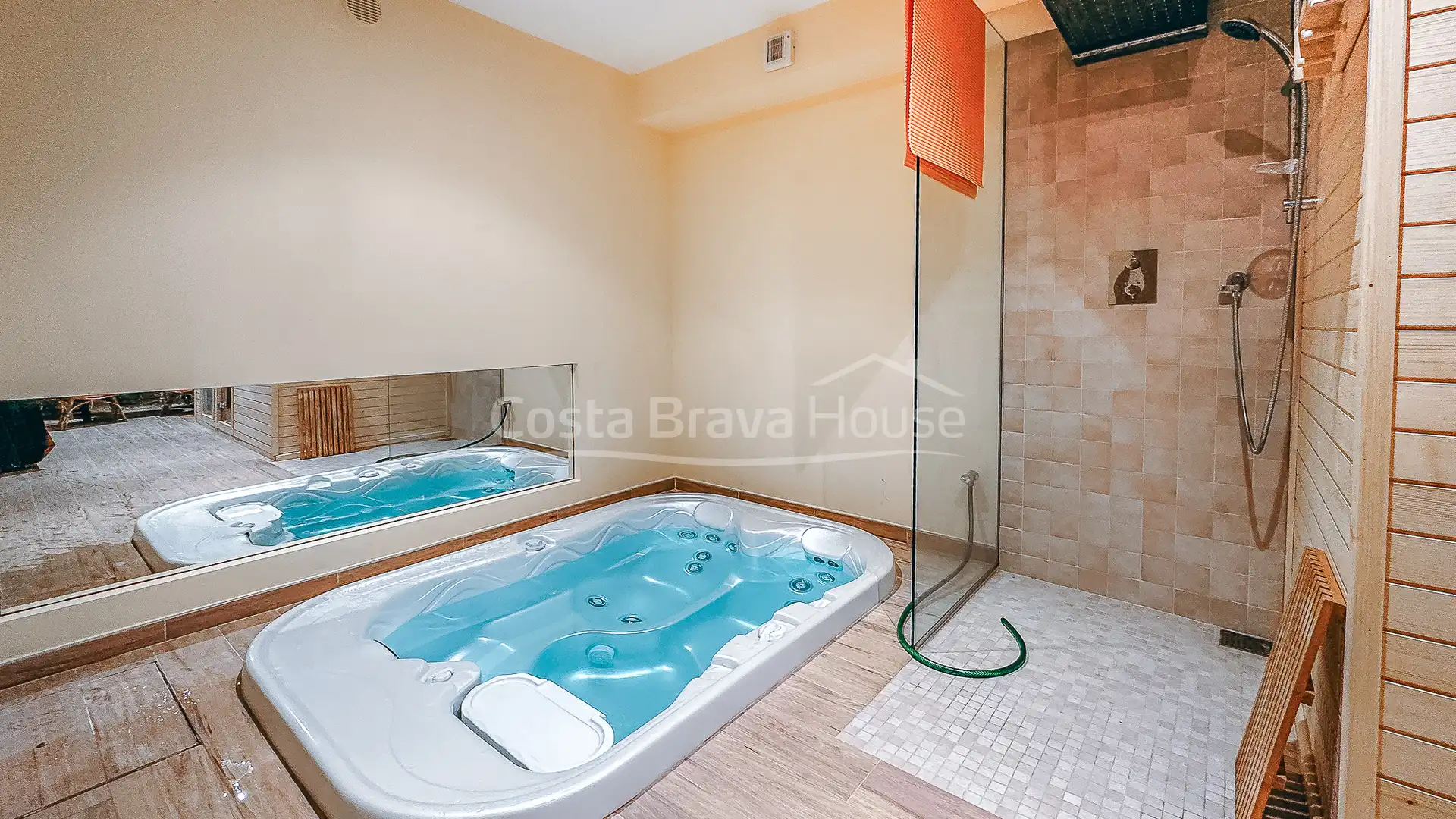 Terraced house with pool for sale in C. Lluis Miro, imagen 30