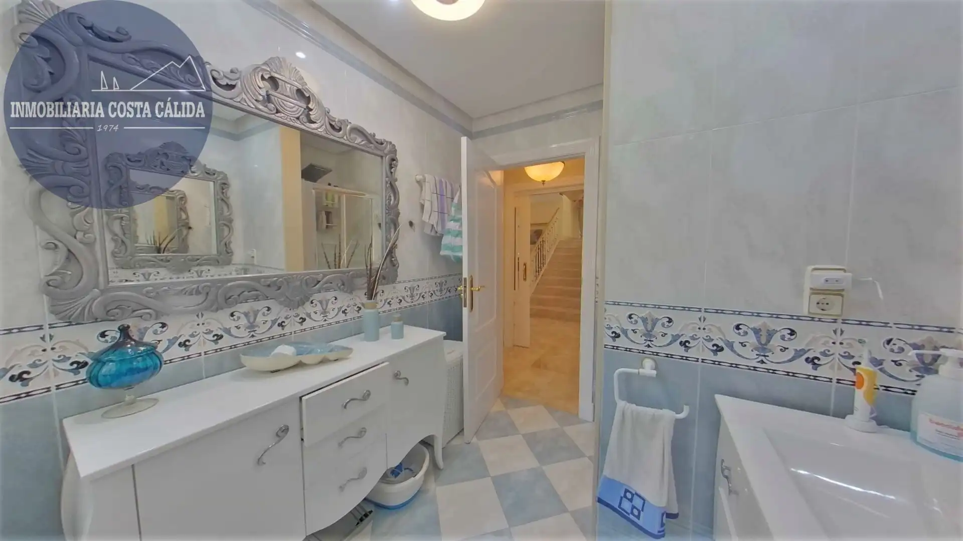 Bathroom of Houses for sale in Águilas  with Air Conditioner, Heating and Private garden