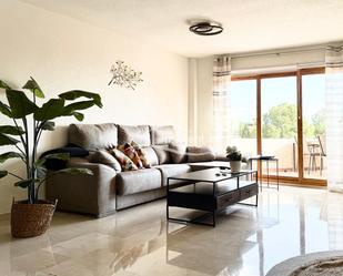 Living room of Flat to rent in Altea  with Air Conditioner, Terrace and Community pool