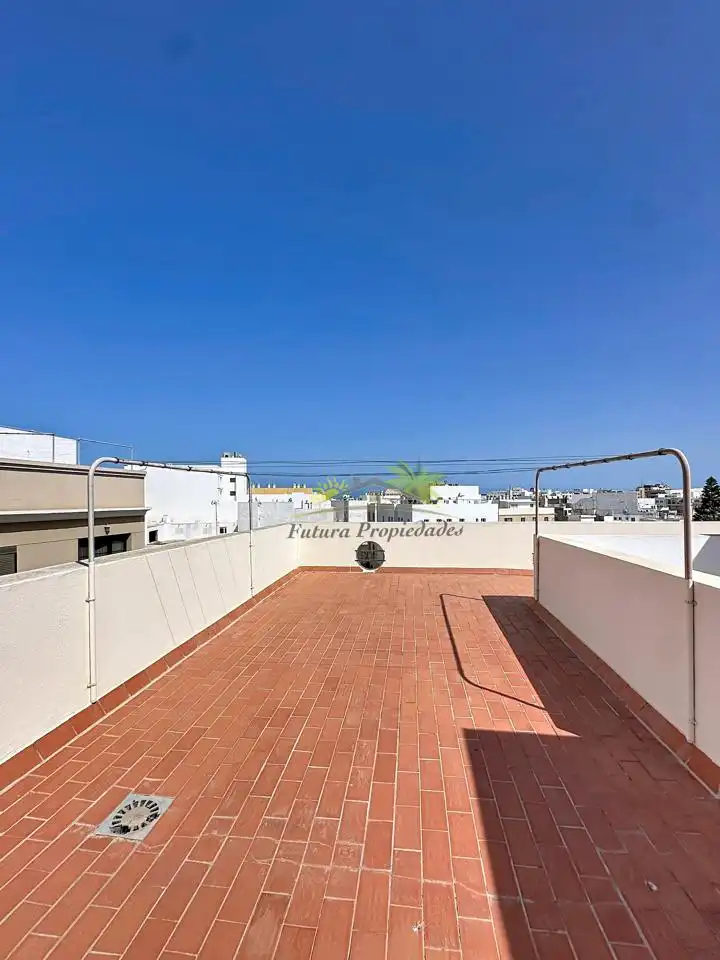 Terrace of Attic for sale in Arrecife  with Air Conditioner, Terrace and Storage room