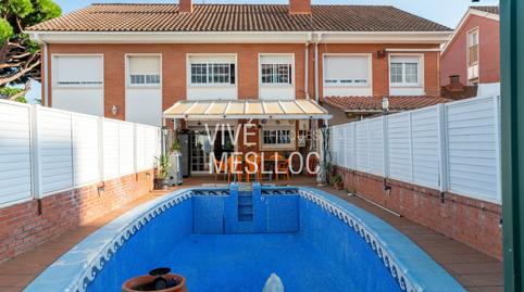 Foto 2 de Casa adosada en venda a Centre - Nucli Antic, Barcelona