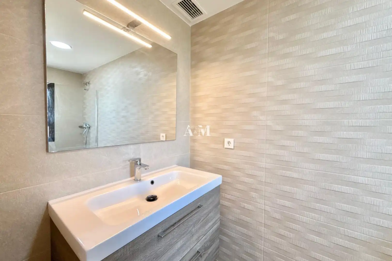 Baño de Casa o chalet de alquiler en Elche / Elx con Aire acondicionado, Calefacción y Terraza