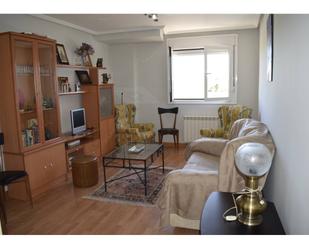 Sala d'estar de Apartament en venda en Villaquilambre