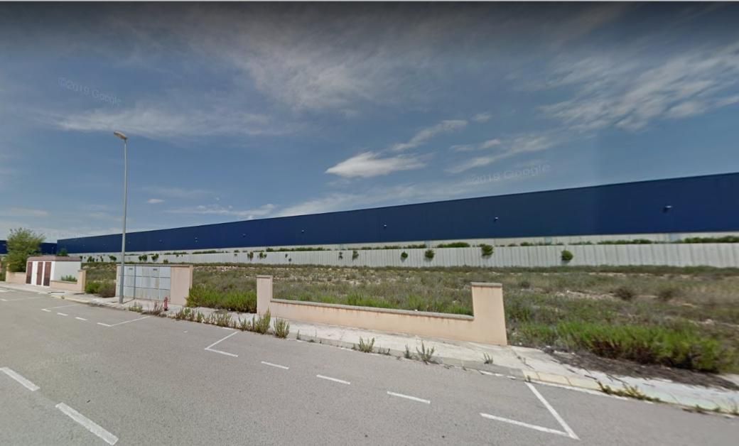 Land for sale in Vila-rodona