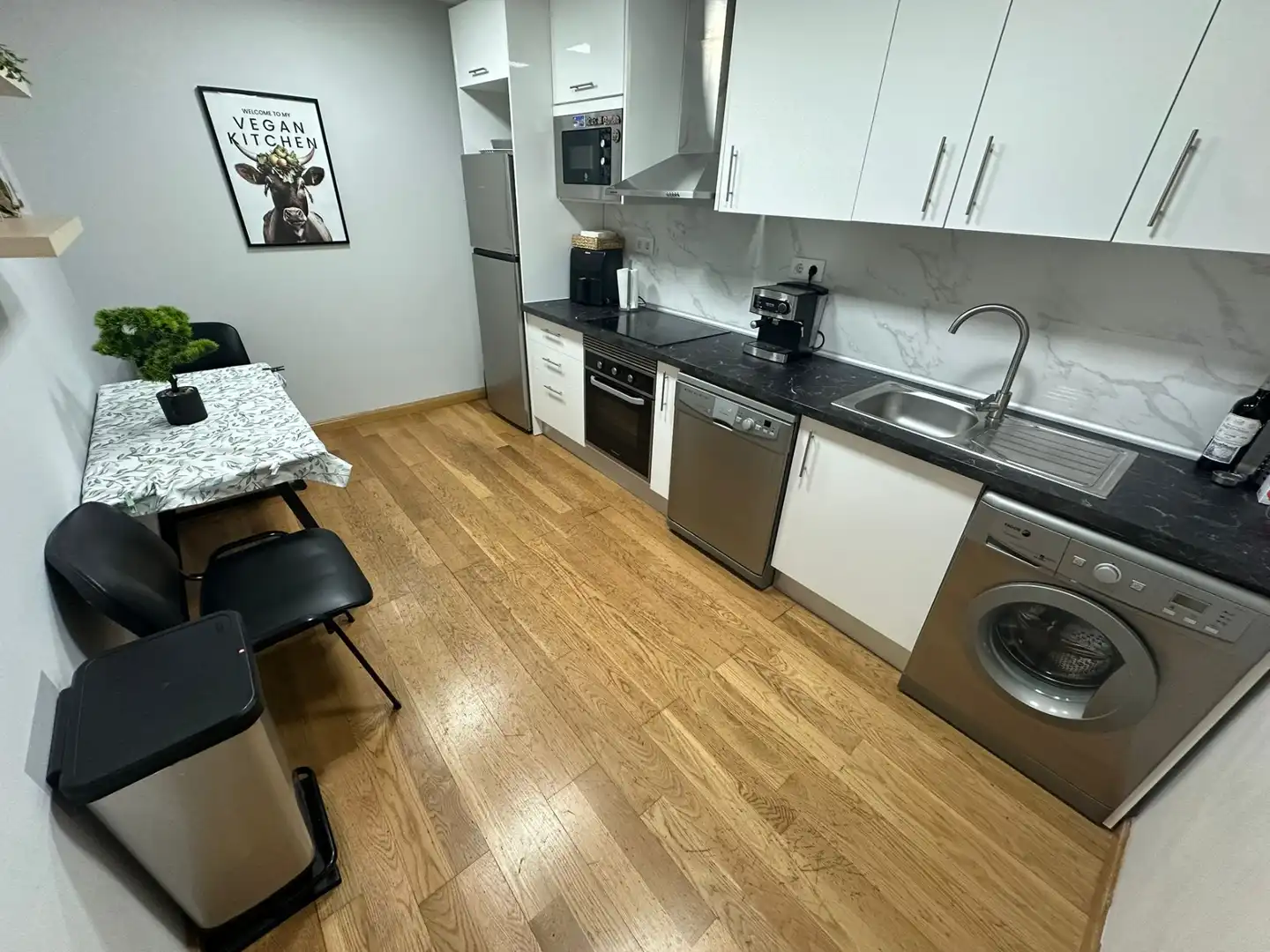 Kitchen of Commercial properties for sale in Parla  with Air Conditioner and Heating