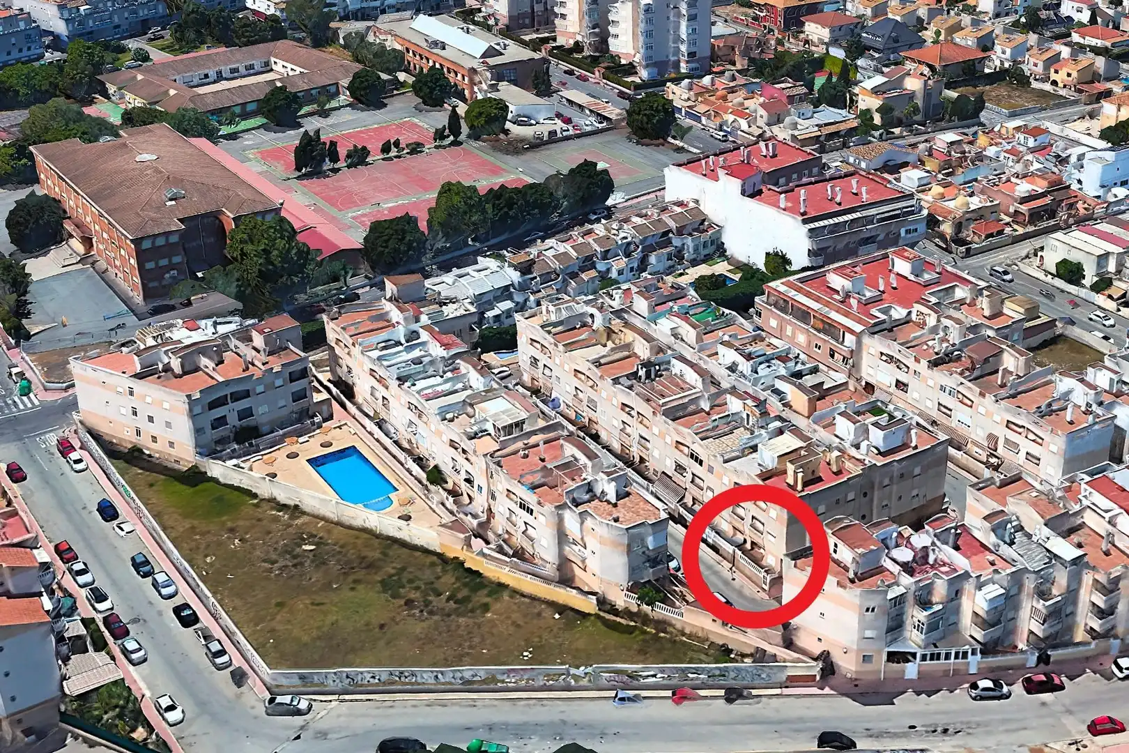 Vista exterior de Planta baja en venta en Torrevieja con Aire acondicionado, Calefacción y Terraza