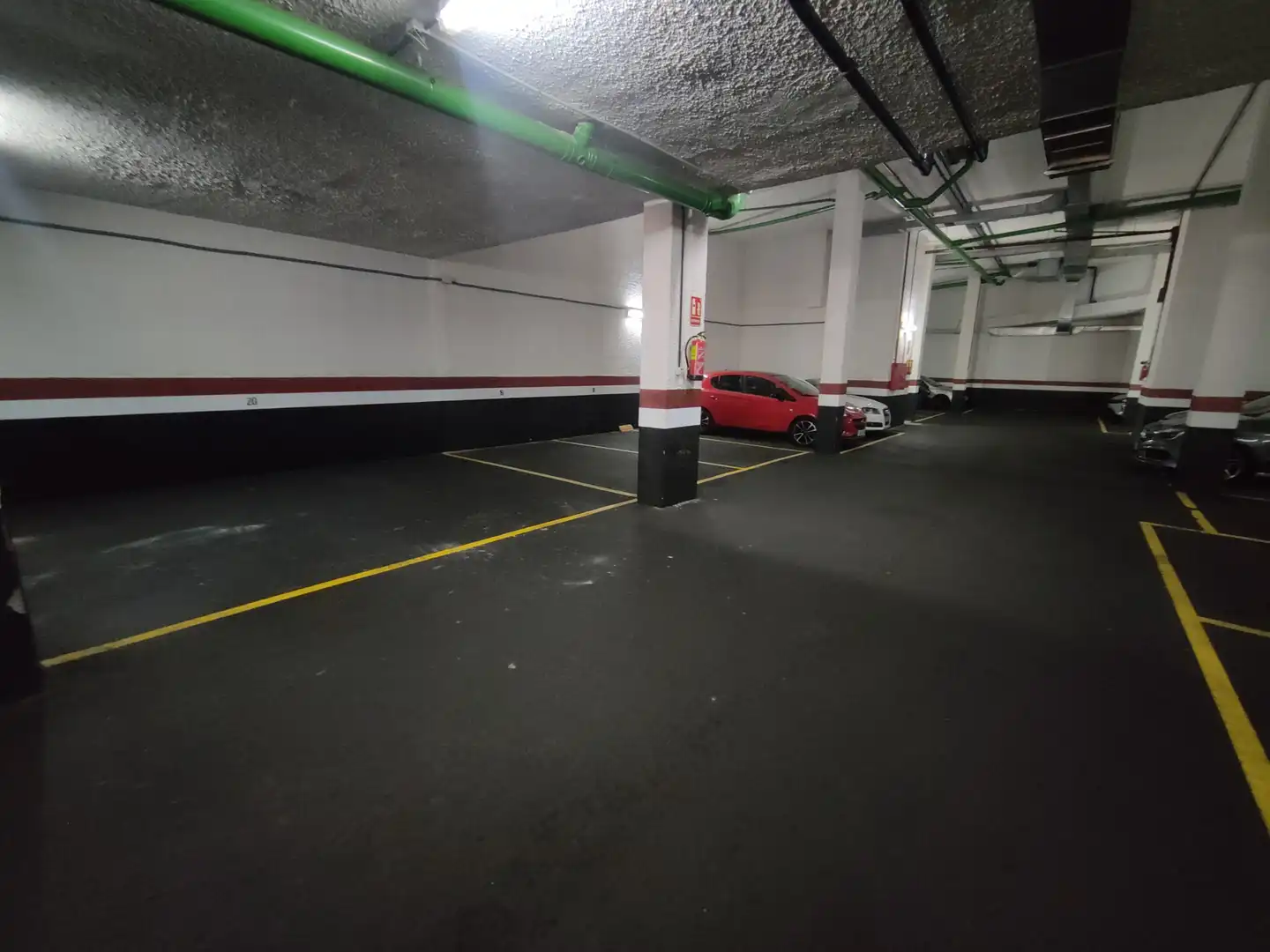 Parking de Piso en venta en Puerto de la Cruz con Terraza, Amueblado y Horno