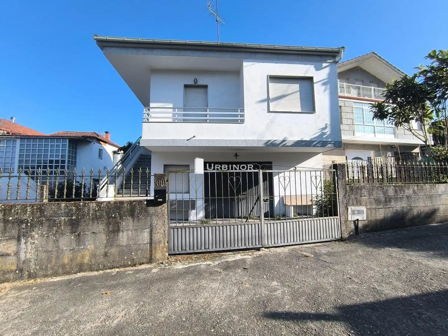 Vista exterior de Casa o chalet en venta en A Arnoia