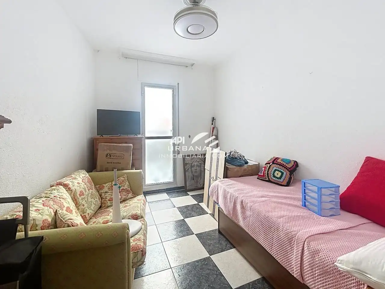 Habitación de Planta baja en venta en Lucena con Trastero