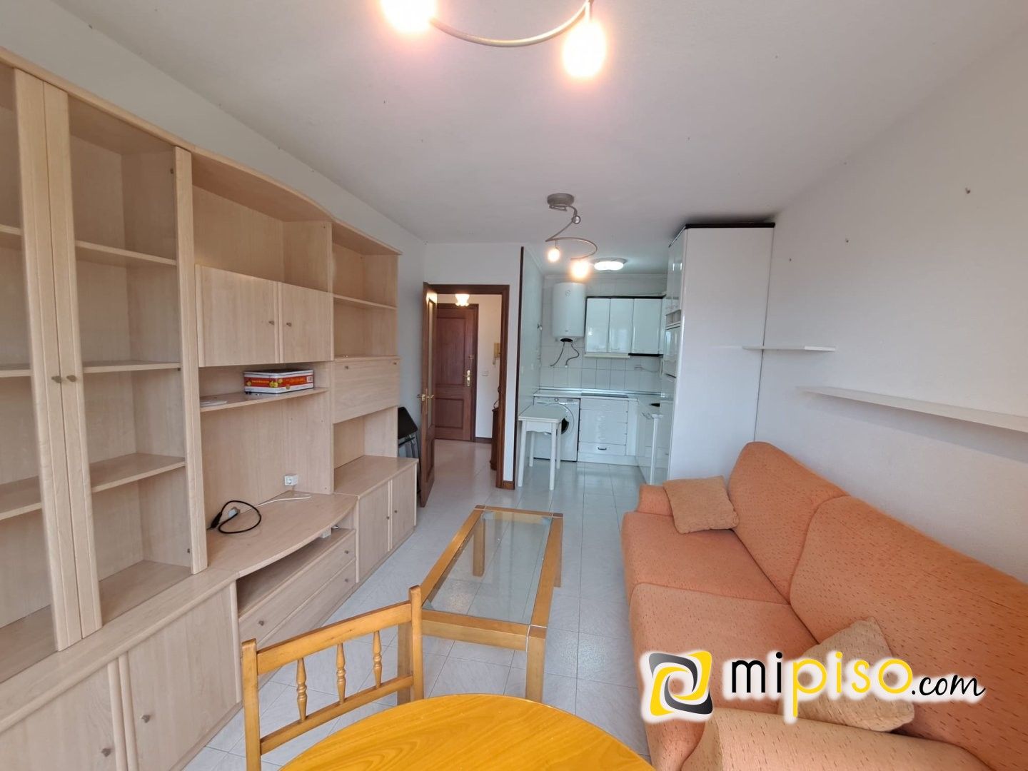 Wohnzimmer von Wohnung miete in Bárcena de Cicero mit Möbliert