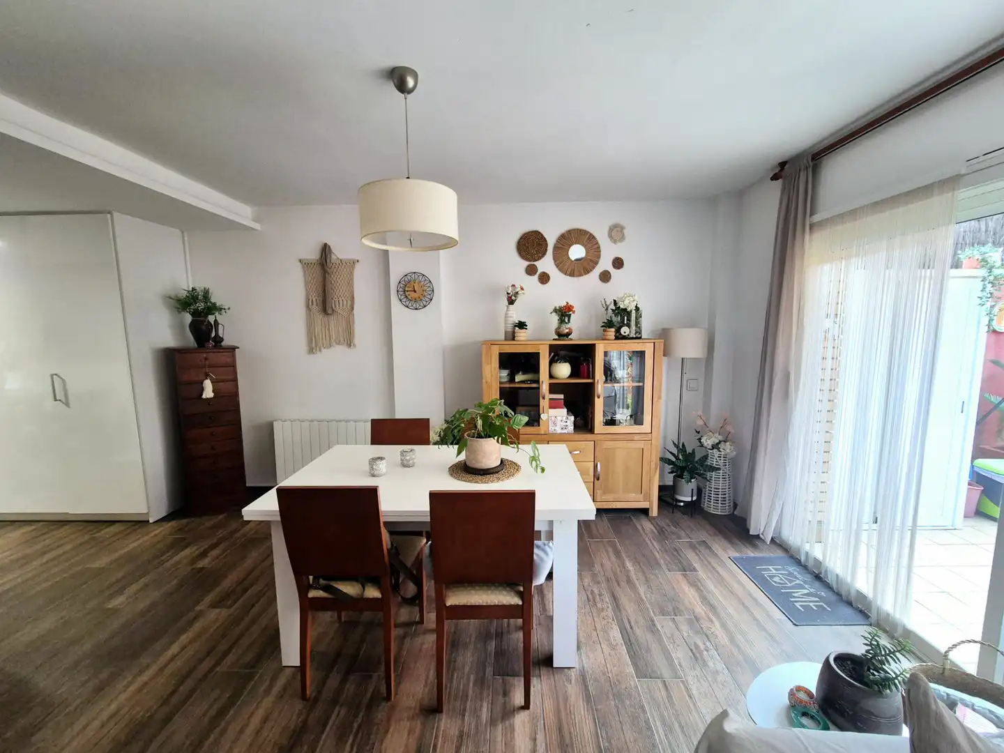 Comedor de Casa adosada en venta en Malgrat de Mar con Aire acondicionado, Calefacción y Jardín privado
