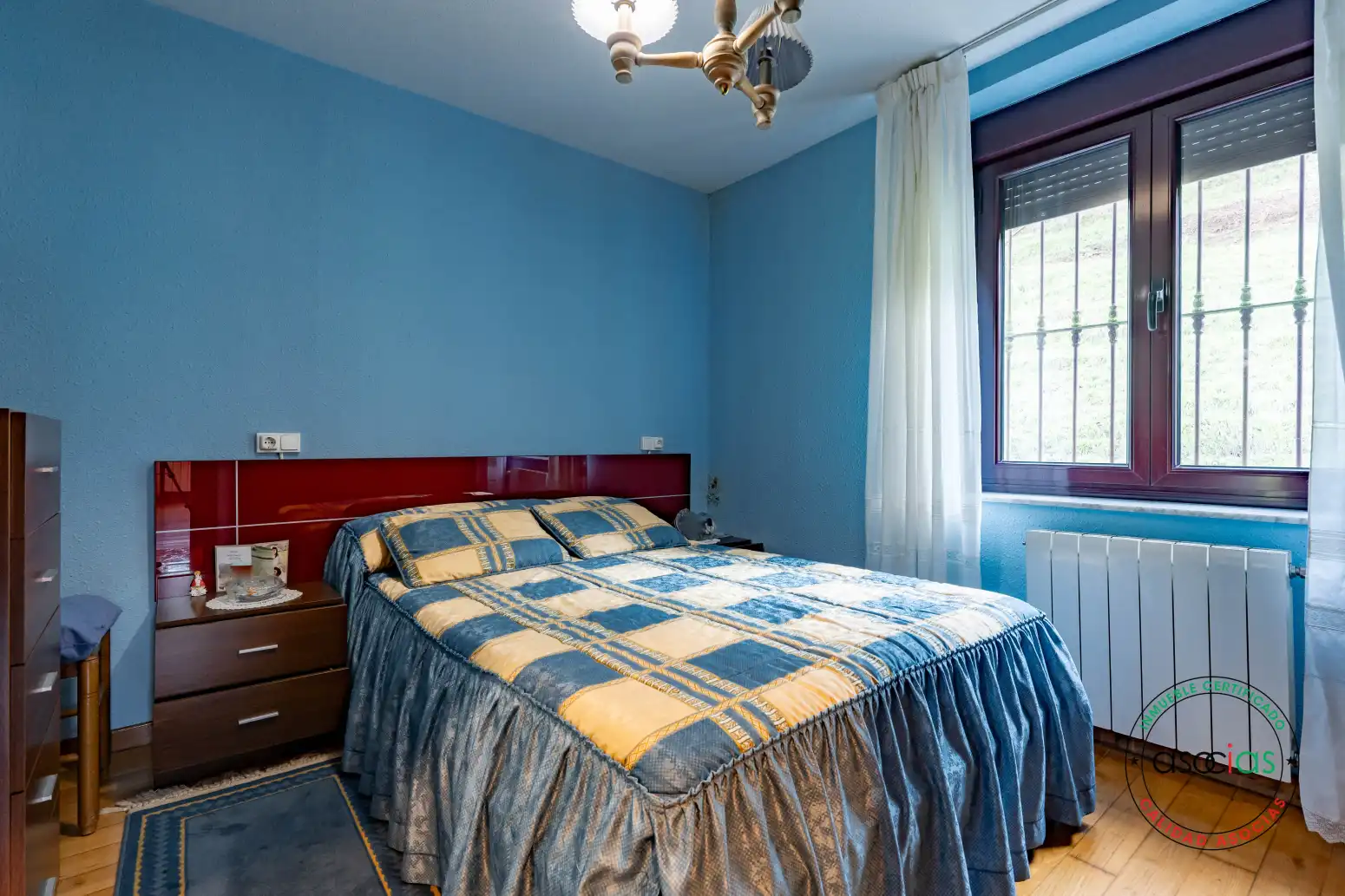 Habitación de Casa o chalet en venta en Gijón  con Calefacción y Amueblado