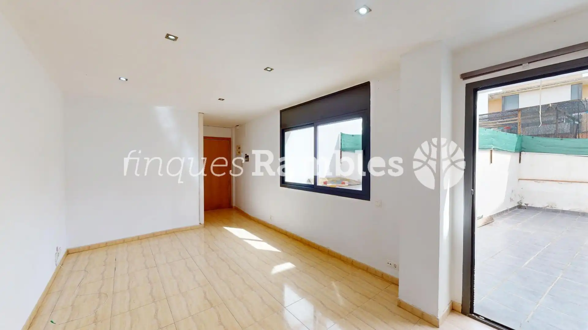 Planta baja en venta en La Torre de Claramunt con Calefacción y Terraza