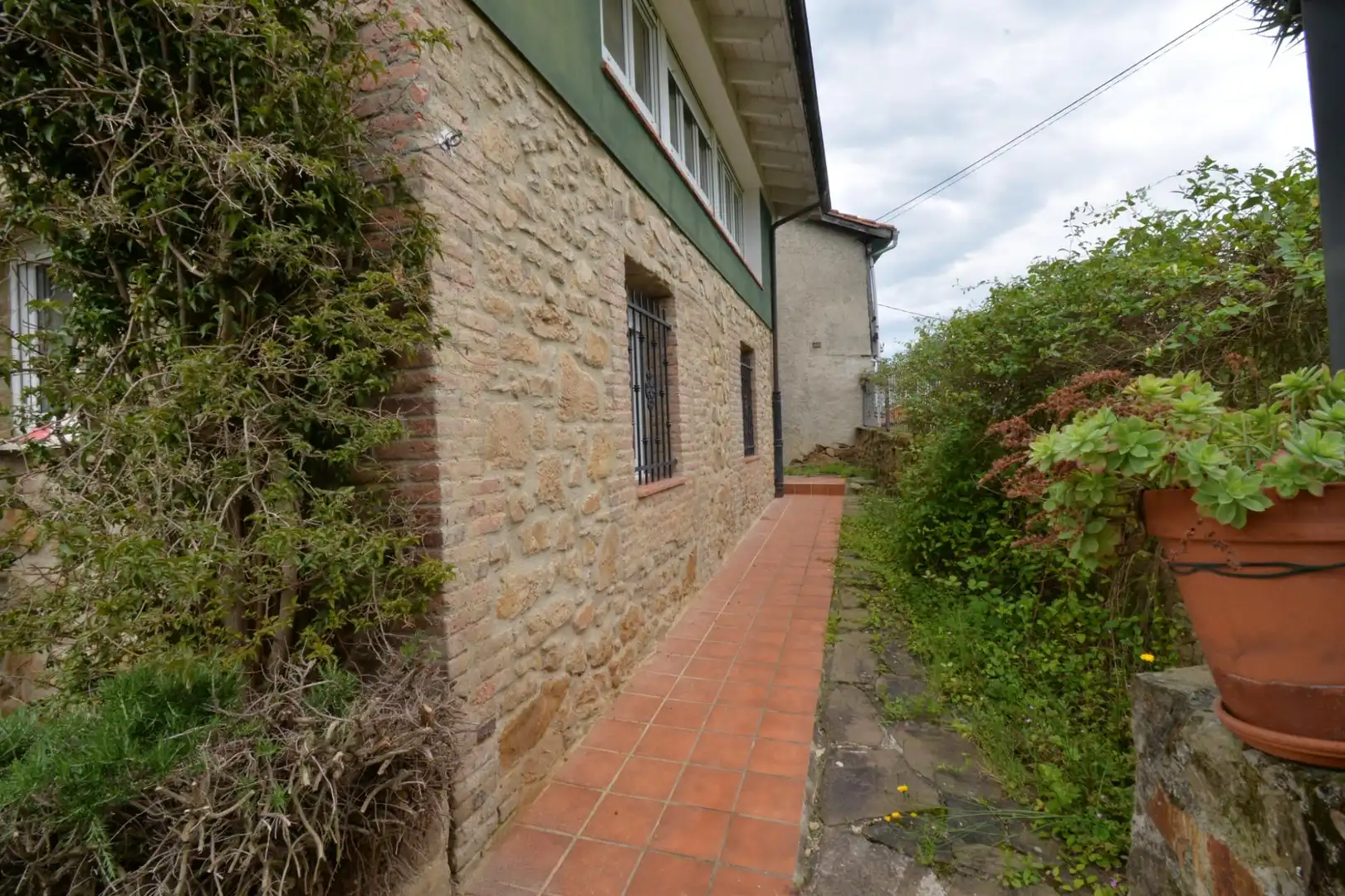 Vista exterior de Casa o chalet en venta en Langreo con Calefacción, Jardín privado y Terraza