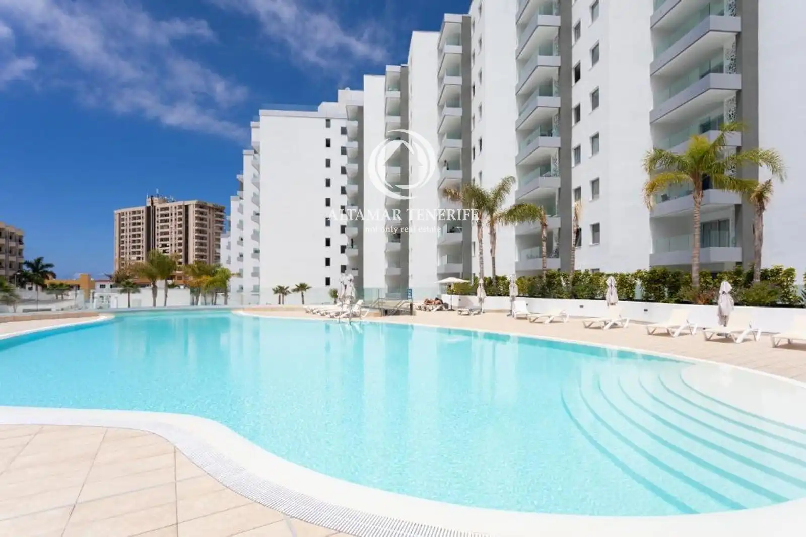 Apartamento con piscina en venta en Calle aljibe 9, imagen 2
