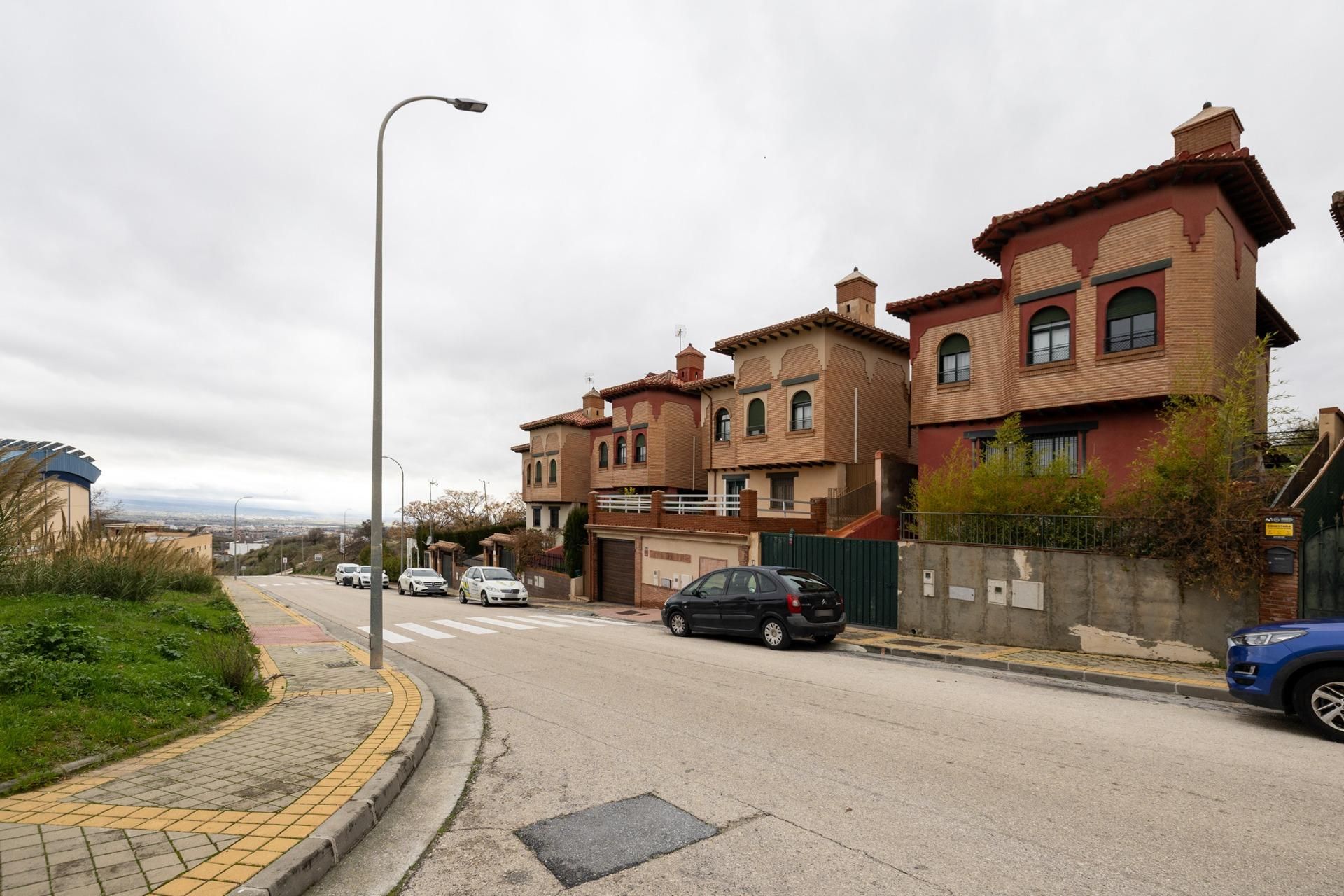 Exterior view of Houses for sale in Jun  with Private garden, Balcony and Alarm