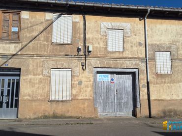 House for sale in Calle Hospital
