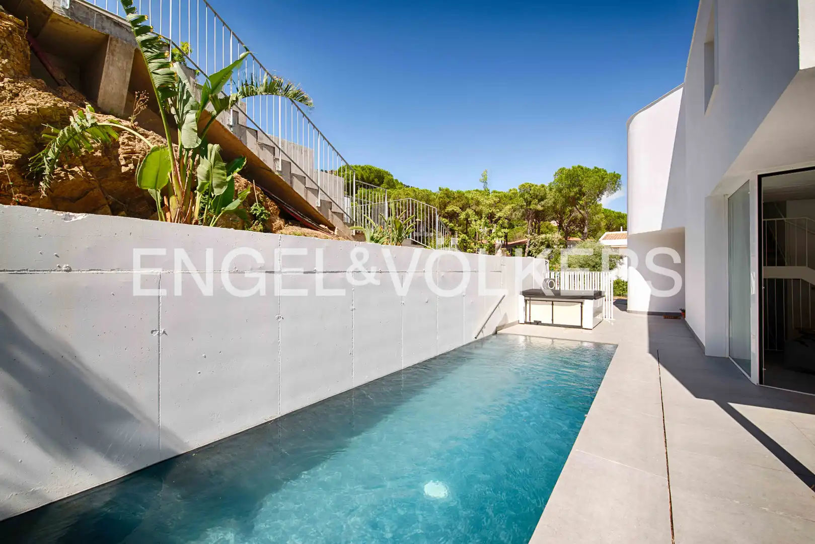 Piscina de Casa o chalet en venta en El Port de la Selva con Calefacción, Jardín privado y Terraza