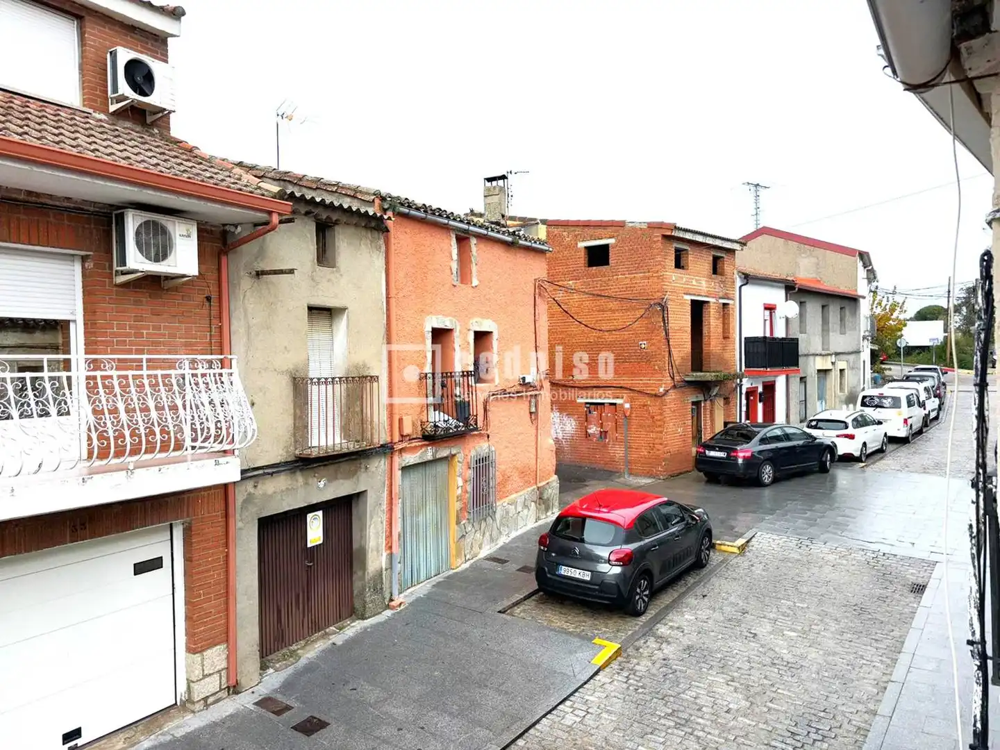 Vista exterior de Casa o xalet en venda en Cadalso de los Vidrios amb Calefacció i Terrassa