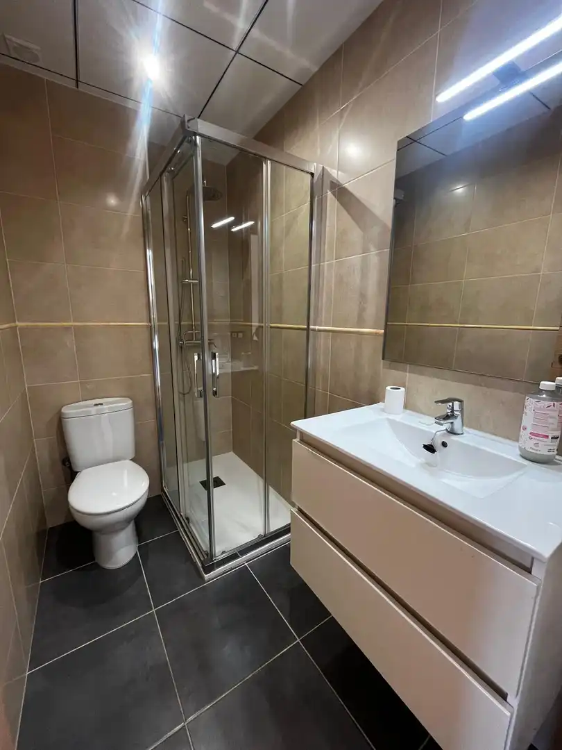 Bathroom of Flat for sale in Santa Bàrbara  with Private garden and Parquet flooring