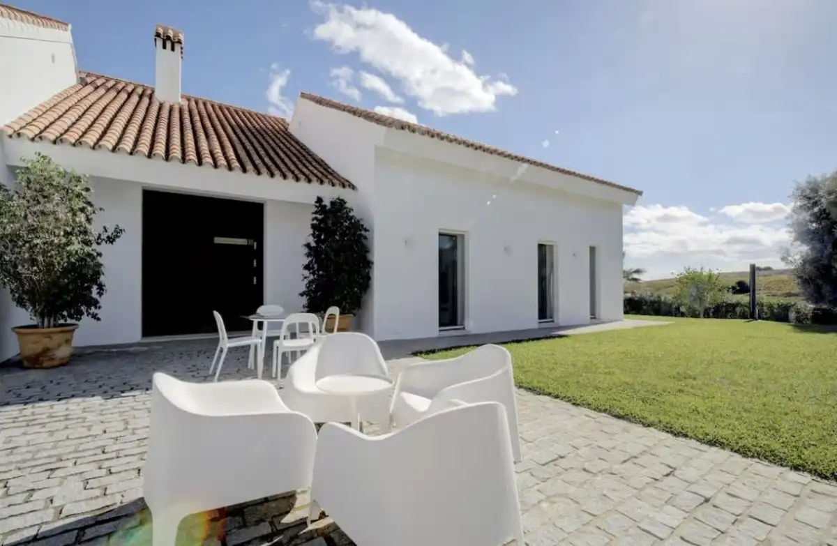 Chalet con piscina en venta en Manilva Pueblo, imagen 13
