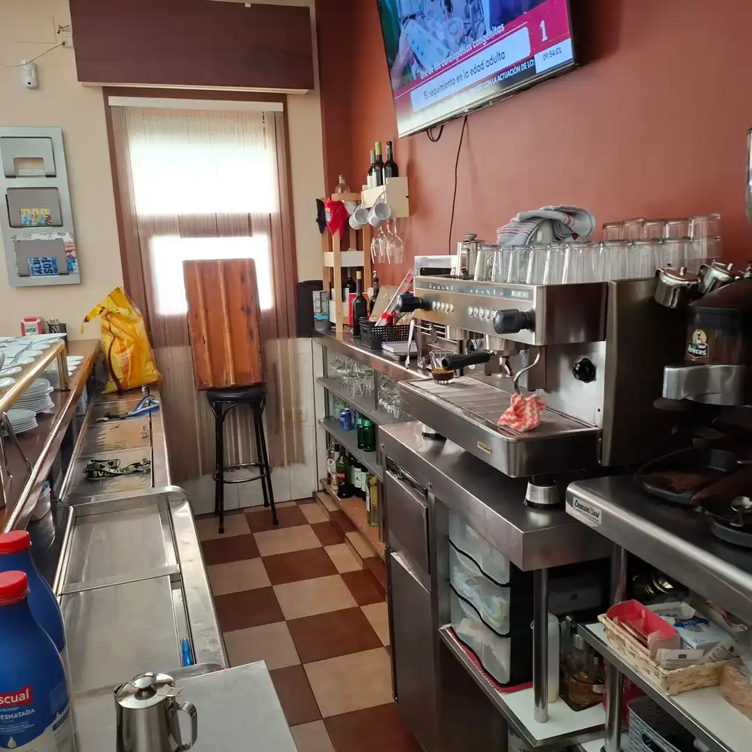 Cocina de Local en venta en Azuqueca de Henares con Aire acondicionado, Calefacción y Terraza