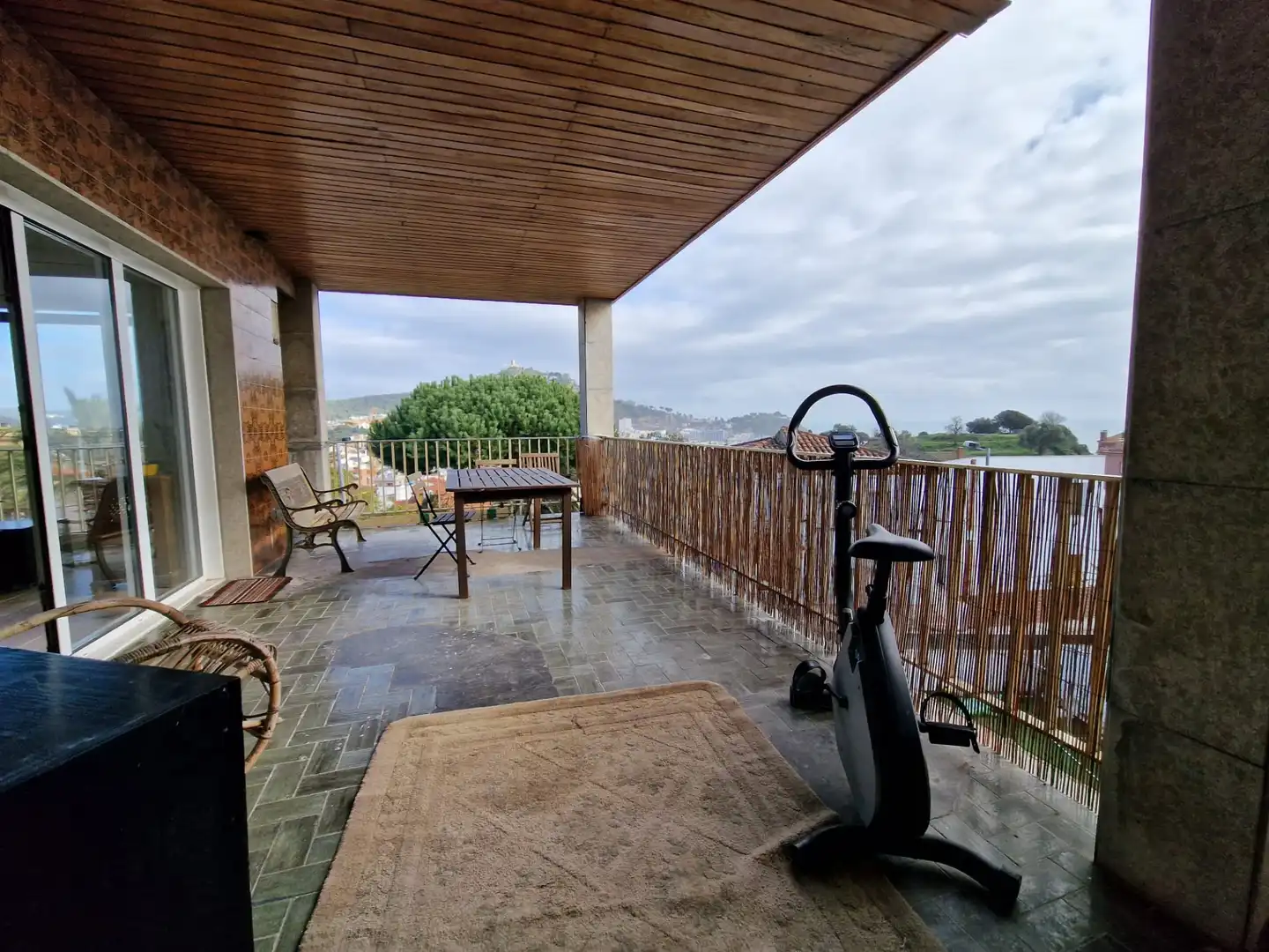 Piso con terraza en venta en Carrer de la Selva, imagen 2