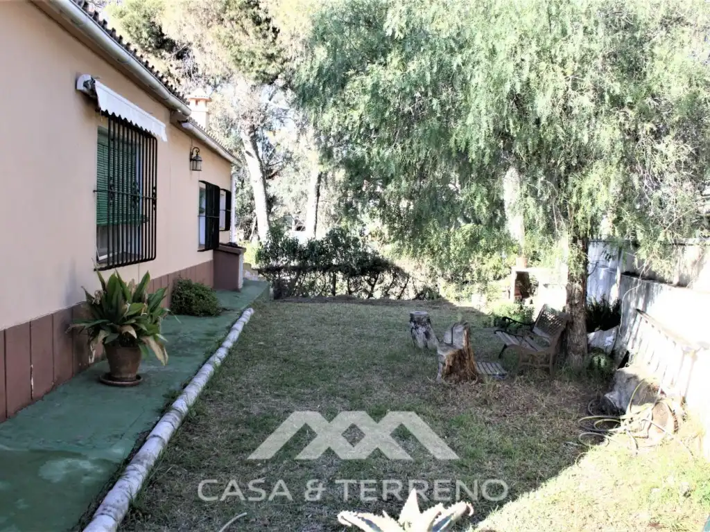 Commercial properties for sale in Benajarafe