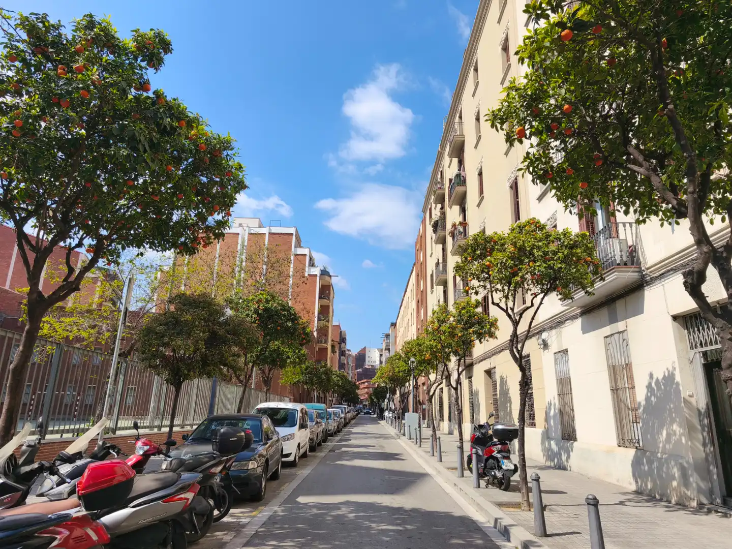Vista exterior de Casa o chalet en venta en Barcelona con Aire acondicionado, Calefacción y Jardín privado