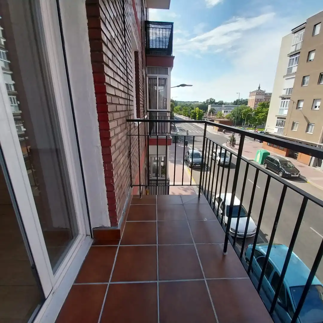 Balcony of Flat for sale in Valladolid  with Heating, Parquet flooring and Terrace