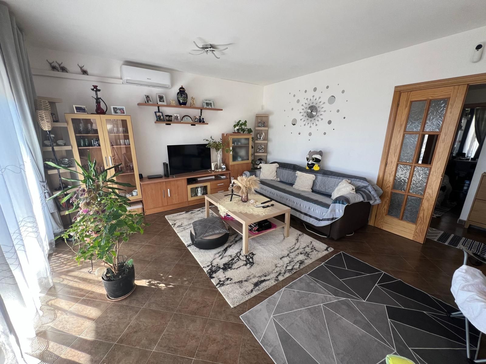 Sala de estar de Dúplex en venta en Orusco de Tajuña con Aire acondicionado, Calefacción y Terraza