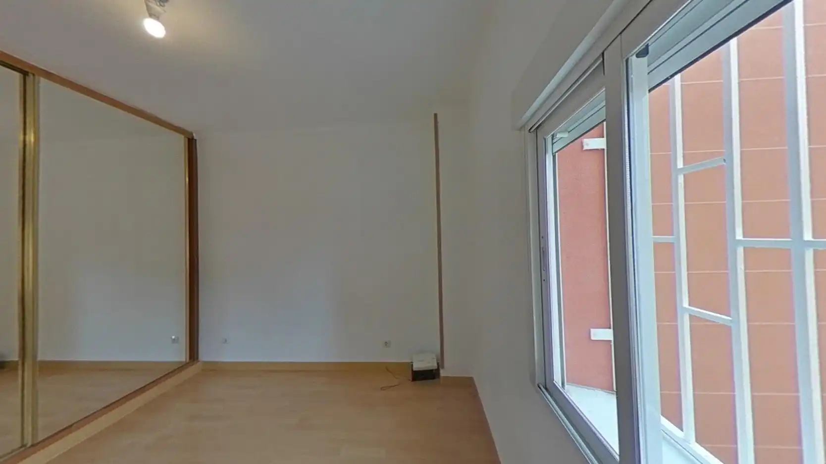 Flat for sale in C/ Sierra de Gredos , Zona Centro Joven