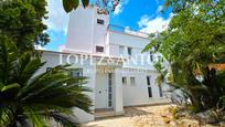 Exterior view of House or chalet for sale in L'Eliana  with Air Conditioner, Heating and Private garden