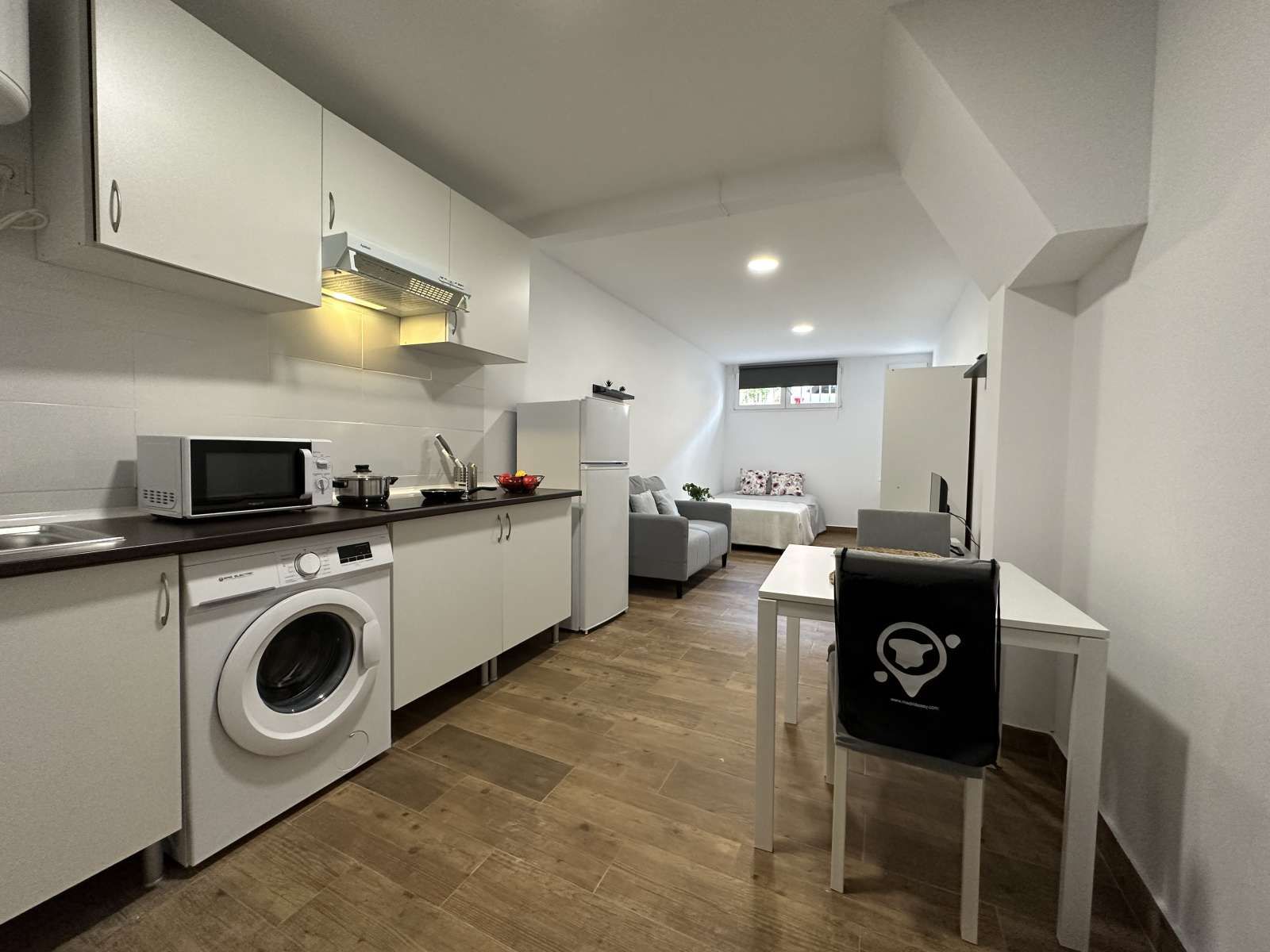 Cuina de Estudi per a compartir en  Madrid Capital amb Terrassa