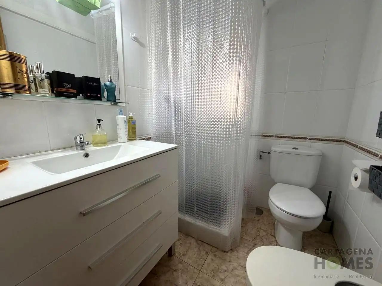 Badezimmer von Einfamilien-Reihenhaus zum Verkauf in Cartagena mit Abstellraum, Möbliert und Balkon