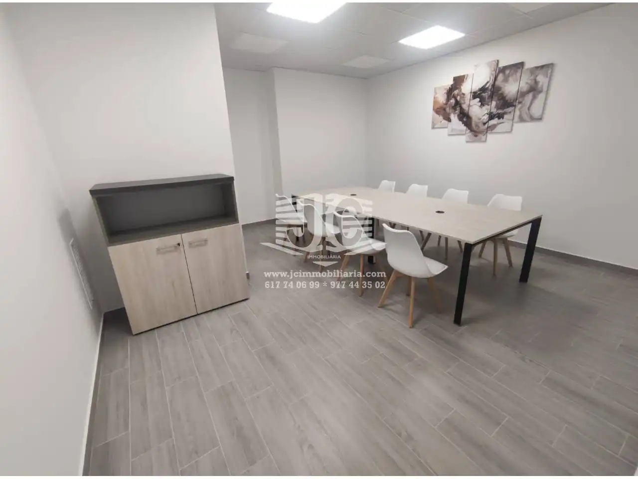 Büro zur Miete in Tortosa mit Klimaanlage