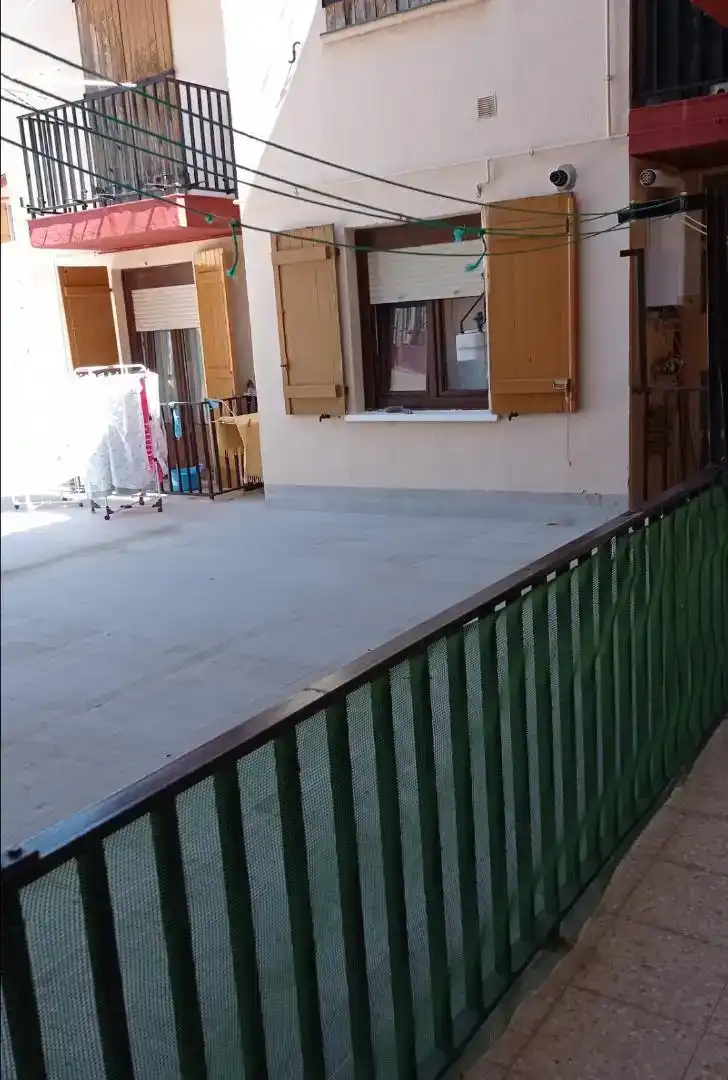 Terrassa de Pis en venda en Casalarreina amb Piscina i Balcó